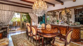 Comprar villa con 6 dormitorios en Marbella Centro