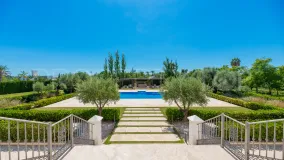 Villa en venta de 6 dormitorios en Guadalmina Alta