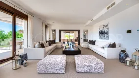 Villa en venta de 6 dormitorios en Guadalmina Alta