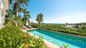 Se vende villa con 5 dormitorios en Cascada de Camojan