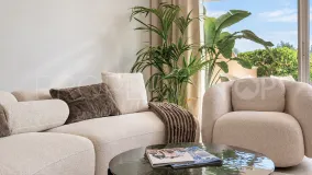 Buy ground floor apartment in Nueva Andalucia