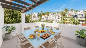 Nueva Andalucia, Ático con 2 dormitorios en venta