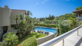 Se vende apartamento en Golden Mile con 3 dormitorios