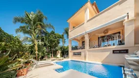 Semi detached house for sale in Nueva Andalucia