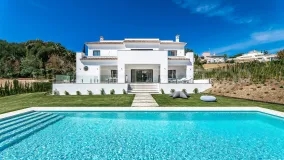 Elviria 5 bedrooms villa for sale