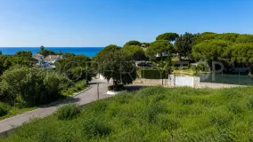 Villa de 5 dormitorios en venta en Elviria