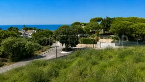 Villa de 5 dormitorios en venta en Elviria