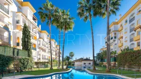 Apartamento planta baja con 2 dormitorios a la venta en Golden Mile