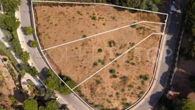 Comprar villa con 6 dormitorios en Elviria