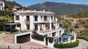 For sale villa in Benahavis Centro