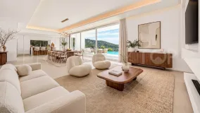 Buy 5 bedrooms villa in Palo Alto