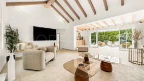 Villa a la venta en Guadalmina Alta con 3 dormitorios