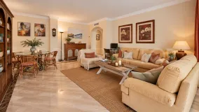 Apartment for sale in Elviria
