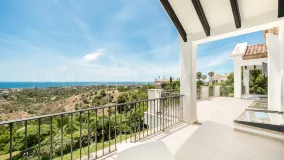 Villa for sale in Marbella Hill Club with 6 bedrooms