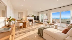 Adosado en venta con 3 dormitorios en Los Monteros