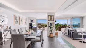 Villa con 4 dormitorios en venta en Nueva Andalucia