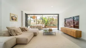 Penthouse for sale in Cabopino with 3 bedrooms