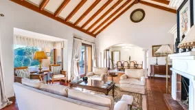 Se vende villa en Marbesa de 5 dormitorios