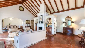 Se vende villa en Marbesa de 5 dormitorios