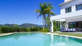 Buy villa with 5 bedrooms in La Zagaleta