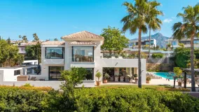 Villa en venta en Los Naranjos Golf