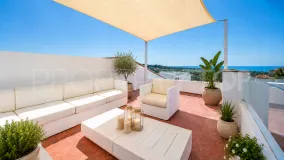 Villa en venta en Elviria