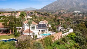 Villa for sale in Las Lomas del Marbella Club