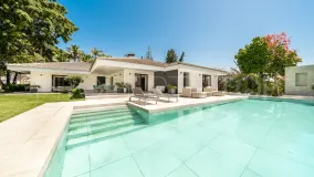 Buy Rio Real 5 bedrooms villa