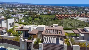 Se vende villa en Paraiso Alto
