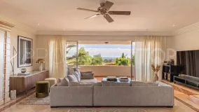 Comprar villa en Los Arqueros de 5 dormitorios