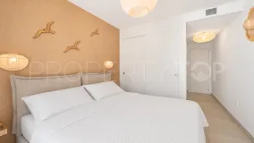For sale apartment with 2 bedrooms in Elviria