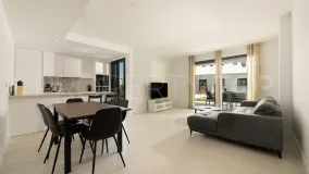 Apartamento planta baja en venta en El Higueron con 3 dormitorios