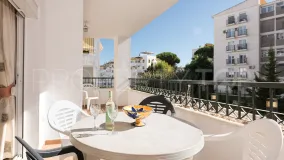 Comprar apartamento en Calahonda