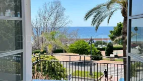Estepona Puerto, apartamento a la venta