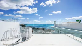 Se vende atico duplex con 2 dormitorios en El Higueron