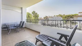 Comprar apartamento en Calahonda con 2 dormitorios