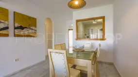 Comprar apartamento en Calahonda con 2 dormitorios