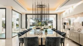 Villa en venta de 6 dormitorios en La Cerquilla