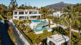Villa en venta de 6 dormitorios en La Cerquilla