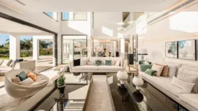 Villa en venta de 6 dormitorios en La Cerquilla