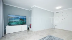 For sale Los Naranjos apartment with 3 bedrooms