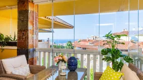 Buy apartment with 3 bedrooms in Fuengirola