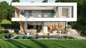 For sale villa in Estepona East with 4 bedrooms