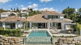 El Herrojo 6 bedrooms villa for sale