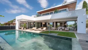 Marbesa 6 bedrooms villa for sale