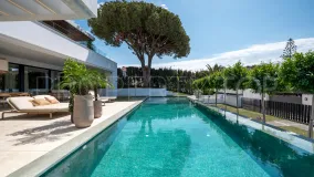 Marbesa 6 bedrooms villa for sale