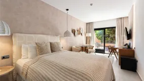 For sale hotel with 9 bedrooms in Alcaidesa