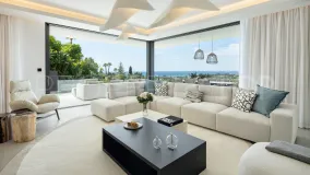 For sale 4 bedrooms villa in El Rosario
