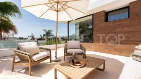 Villa en venta en Los Olivos del Paraiso de 5 dormitorios