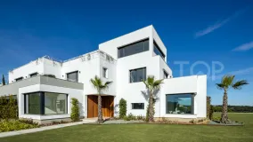 Villa a la venta en Sotogrande con 8 dormitorios